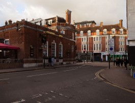 Benedict O'Looney Architects